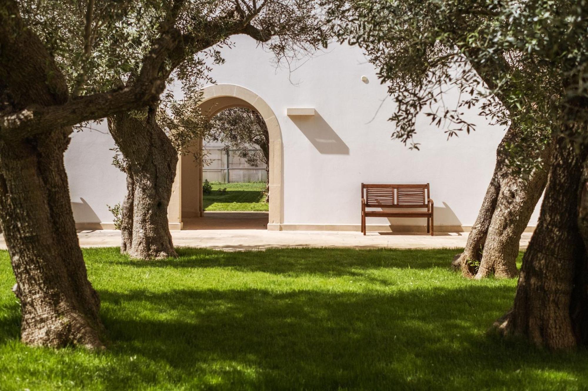 Secolario Masseria Del Viverbene Palmariggi Eksteriør billede